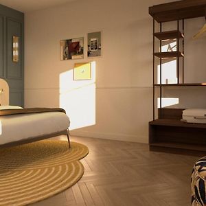 Zimmer mit Kingsize-Bett